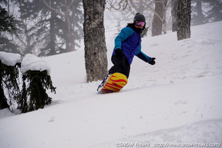 層雲峡黒岳ロープウェイスキー場 冬から春へ、季節の移ろいを楽しむべし。