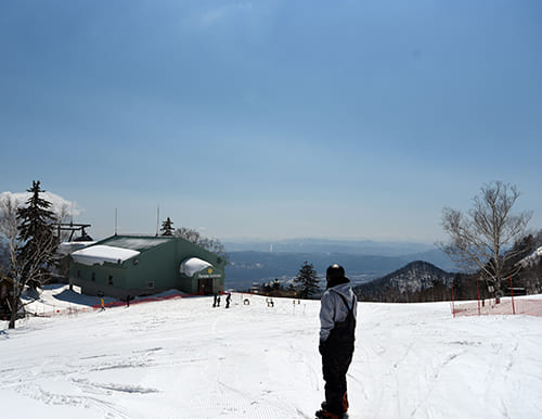 富良野スキー場　山頂の積雪は 192cm!! 春の『THE DAY』到来☆