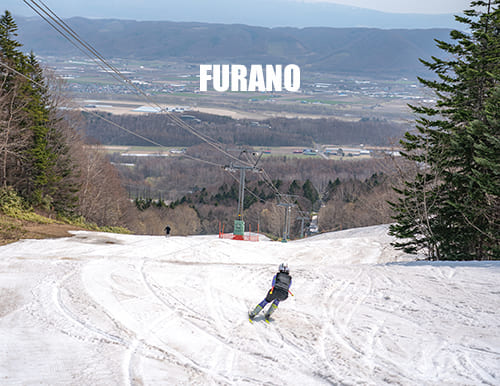 富良野スキー場　さすが富良野！4月24日現在、山麓までの全長約3,000ｍロングコースがオープン中(^^)/