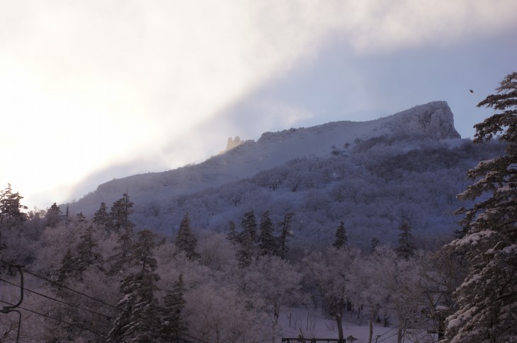 層雲峡黒岳スキー場 これぞ神々の遊ぶ庭