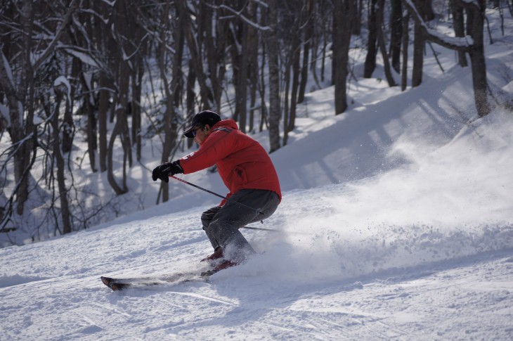 札幌藻岩山 雪面やわらか、スキー日和♪