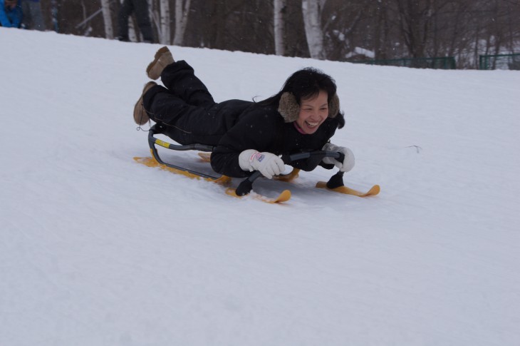 フッズスノーエリア 雪遊びアイテム勢ぞろい