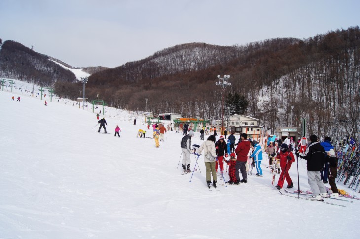 札幌藻岩山 街を見ながら、のんびりスキー