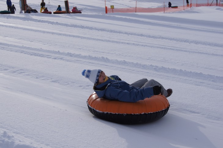 滝野すずらん丘陵公園 はじめての雪遊びに最適