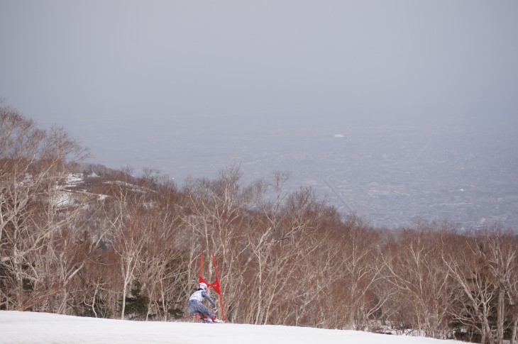 サッポロテイネ ハイランド山頂エリア滑走可能