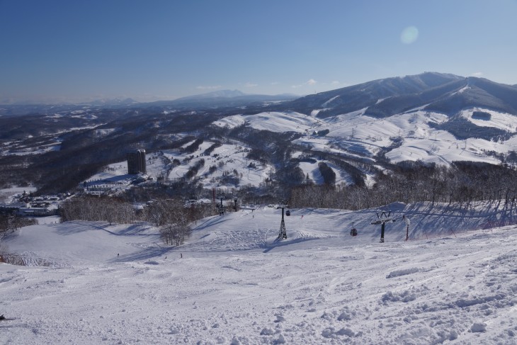 ルスツリゾート 青空＋粉雪＝最高のコンディション！