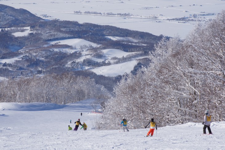 カムイスキーリンクス 青と白。「雪の教室」＆パウダー！