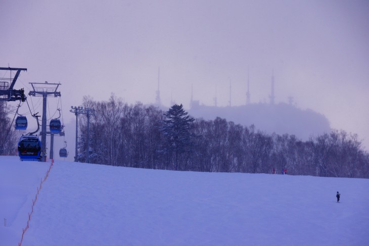 サッポロテイネ ふわふわ粉雪で全面パウダー