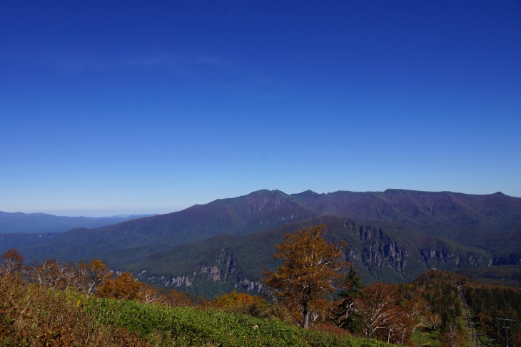 層雲峡黒岳ロープウェイ 紅の実が彩る晩秋の黒岳を登る！