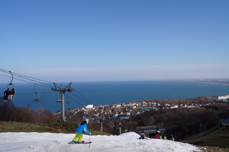 スノークルーズ・オーンズ 青い空と白い雪、蒼い海と｢ふなっしー｣？