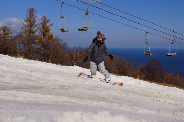 スノークルーズ・オーンズ 青い空と白い雪、蒼い海と｢ふなっしー｣？