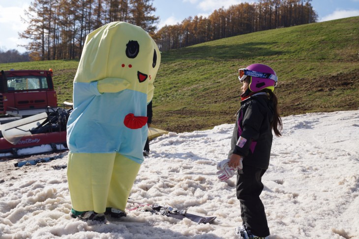 スノークルーズ・オーンズ 青い空と白い雪、蒼い海と｢ふなっしー｣？