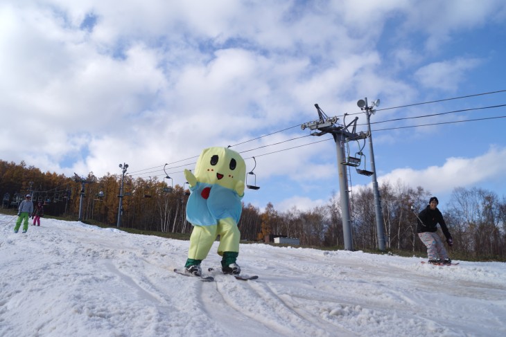 スノークルーズ・オーンズ 青い空と白い雪、蒼い海と｢ふなっしー｣？