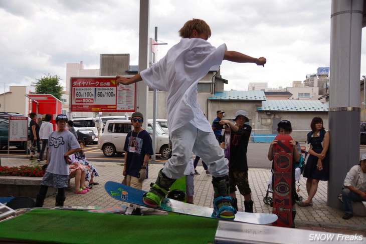 2014 夏でもスノーボード!! in 帯広平原まつりレポート！