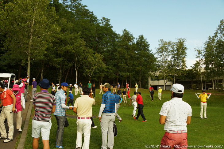 ｢雪育｣チャリティーゴルフコンペ兼井山敬介全日本スキー技術選手権大会優勝記念ゴルフコンペ