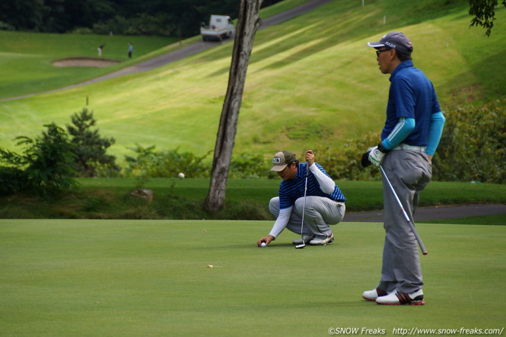 ｢雪育｣チャリティーゴルフコンペ兼井山敬介全日本スキー技術選手権大会優勝記念ゴルフコンペ