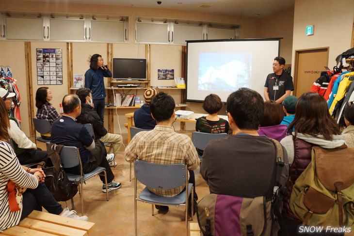 ICI石井スポーツ宮の沢店オープニングイベント山木匡浩さん「深雪滑走への誘い」トークショー開催