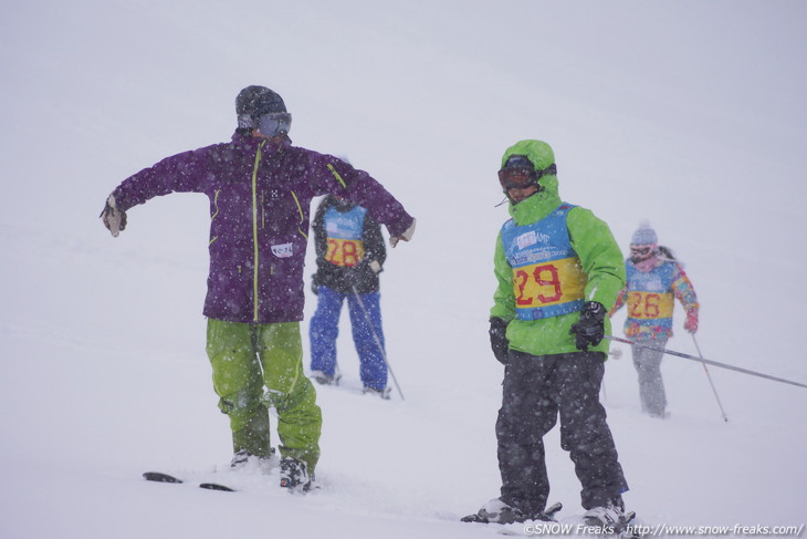 NPO Skiers help foundation Presents 佐々木明さんらトップスキーヤー達と『雪育遠足』in 朝里川温泉スキー場