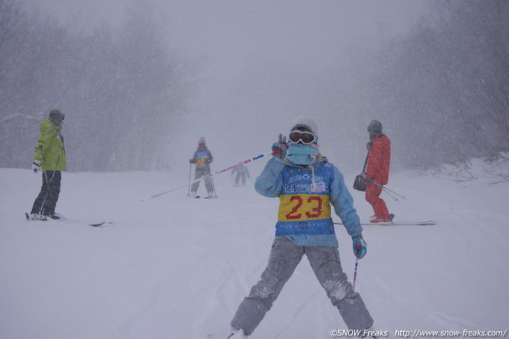 NPO Skiers help foundation Presents 佐々木明さんらトップスキーヤー達と『雪育遠足』in 朝里川温泉スキー場