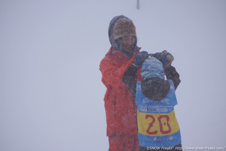 NPO Skiers help foundation Presents 佐々木明さんらトップスキーヤー達と『雪育遠足』in 朝里川温泉スキー場