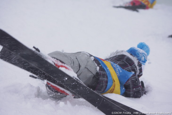 NPO Skiers help foundation Presents 佐々木明さんらトップスキーヤー達と『雪育遠足』in 朝里川温泉スキー場