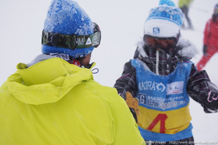 NPO Skiers help foundation Presents 佐々木明さんらトップスキーヤー達と『雪育遠足』in 朝里川温泉スキー場