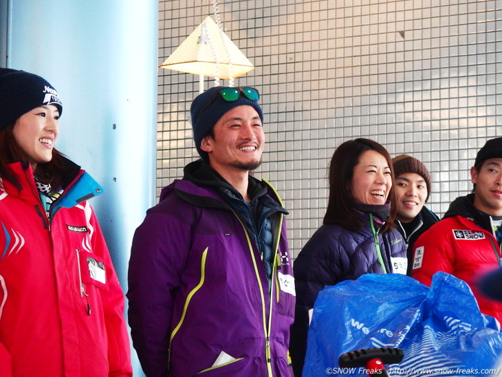 NPO Skiers help foundation Presents 佐々木明さんらトップスキーヤー達と『雪育遠足』in 朝里川温泉スキー場