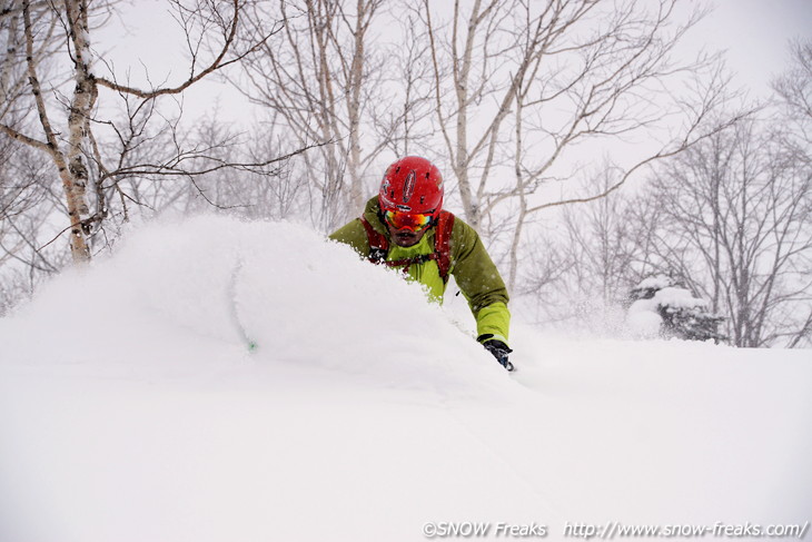 ニセコグラン・ヒラフ　豪雪・深雪・新雪。雪ワヤの1日。