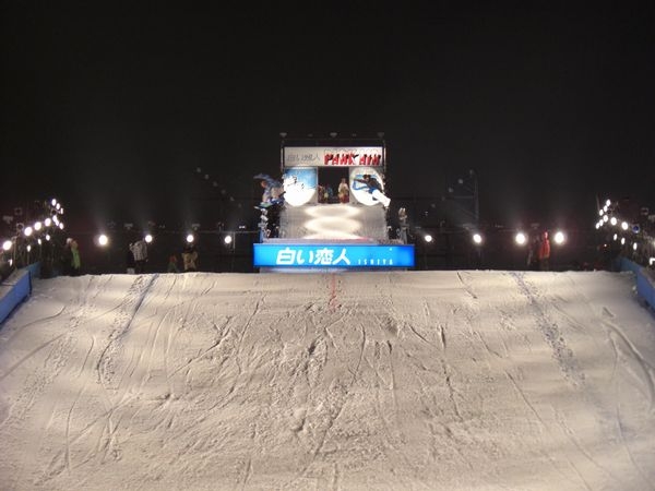 さっぽろ雪まつり白い恋人パークエアー レポート