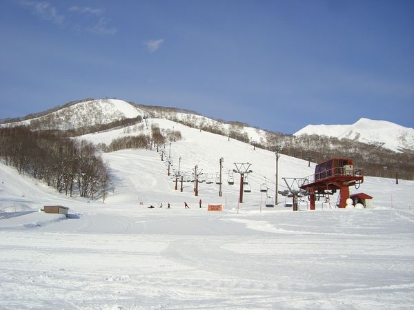 ニセコモイワスキー場雪山レポート