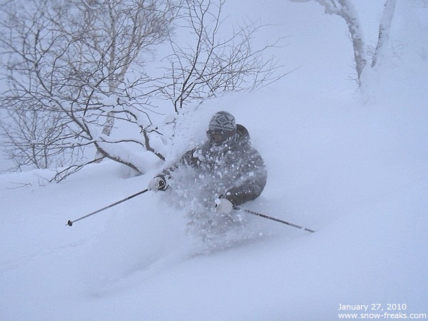 ルスツリゾートスキー場 雪山レポート