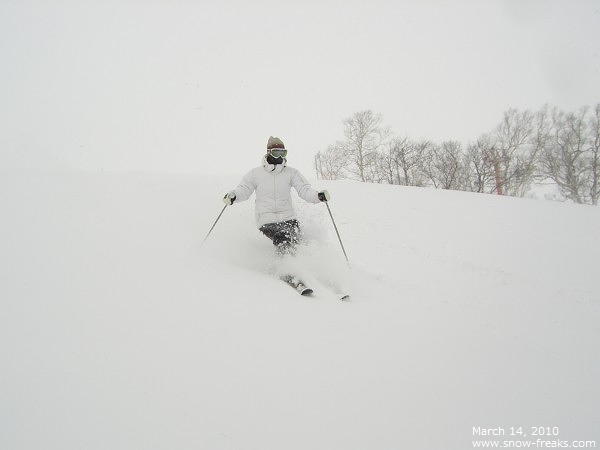 ニセコグラン・ヒラフスキー場 雪山レポート