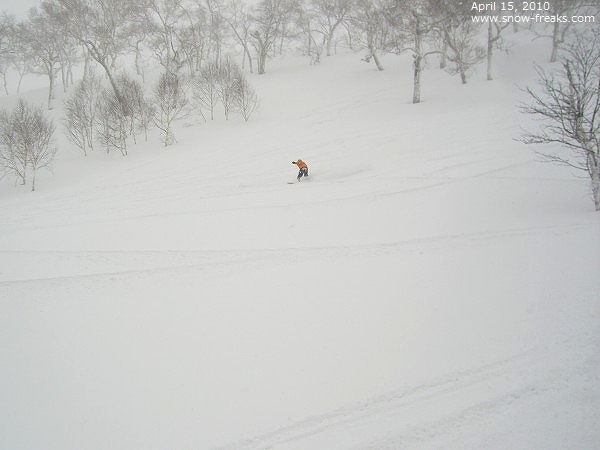旭岳ロープウェイスキー場 雪山レポート